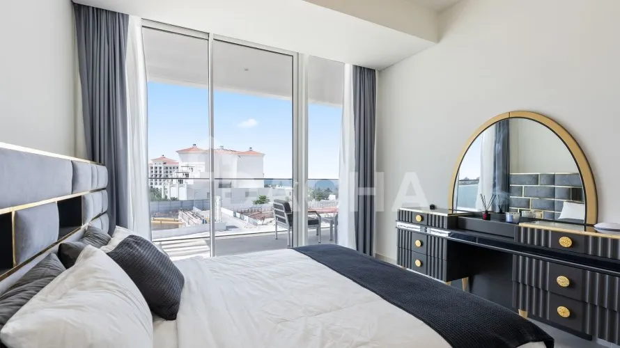 Apartamento de 4 dormitorios en The Crescent, UAE No. 3640 № 4