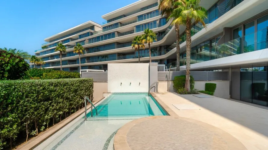 Apartamento de 3 dormitorios en Palm Jumeirah, UAE No. 3824 № 1
