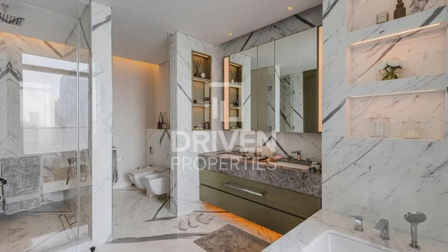 Apartamento de 4 dormitorios en Opera District, UAE No. 4083 № 8