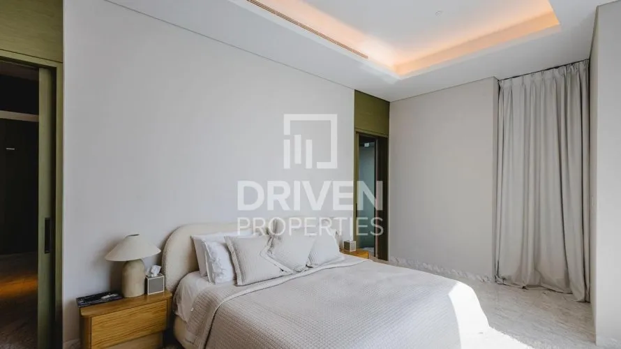 Apartamento de 4 dormitorios en Opera District, UAE No. 4083 № 15