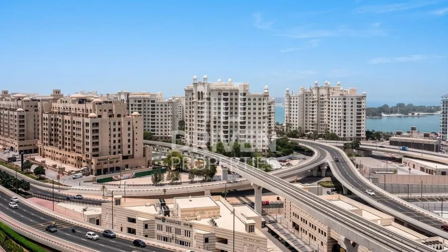 Apartamento de 4 dormitorios en One at Palm Jumeirah, UAE No. 4060