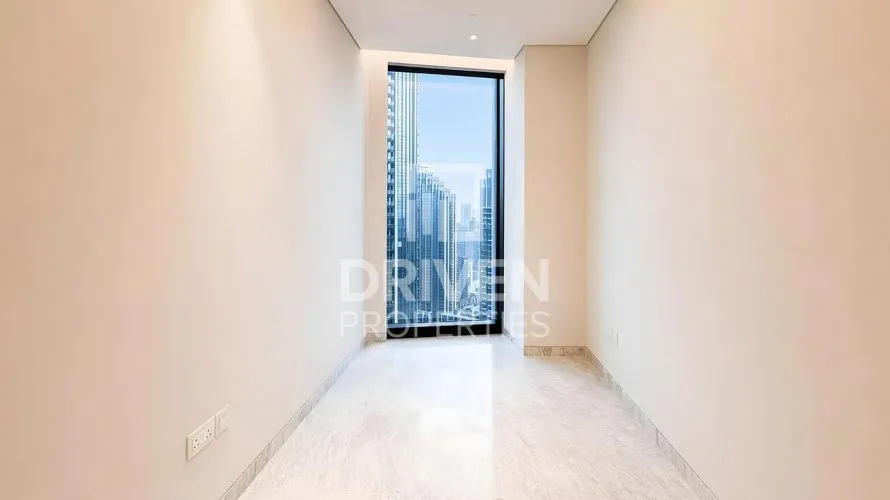 Apartamento de 4 dormitorios en Opera District, UAE No. 4099 № 7