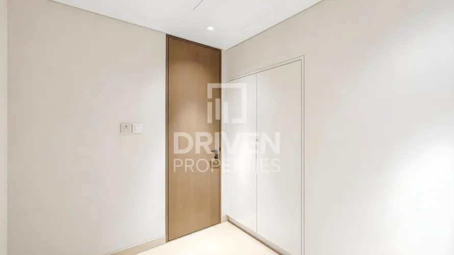 Apartamento de 4 dormitorios en Opera District, UAE No. 4099 № 12