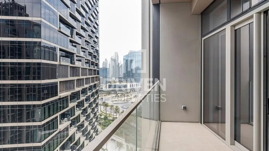 Apartamento de 4 dormitorios en Opera District, UAE No. 4093 № 2