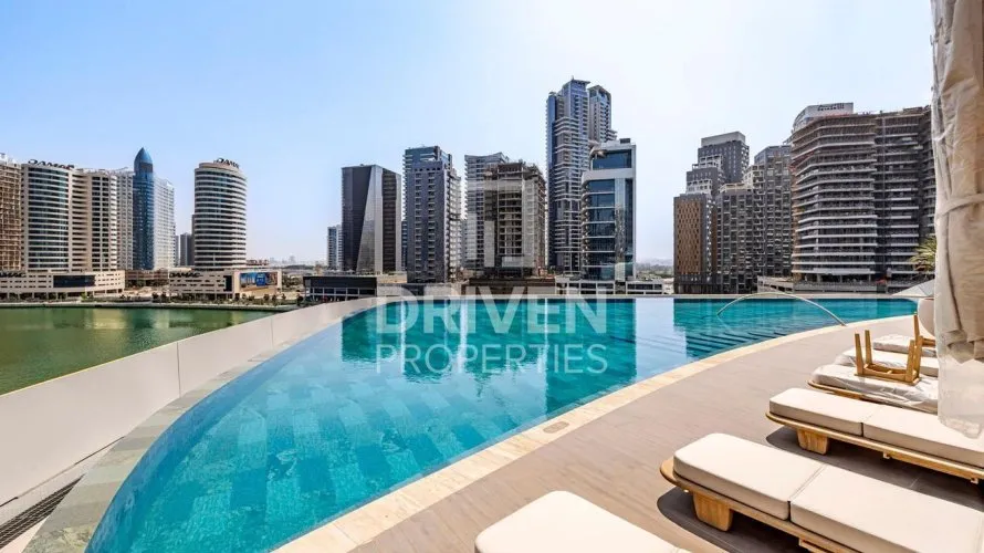Apartamento de 4 dormitorios en Business Bay, UAE No. 4814 № 6