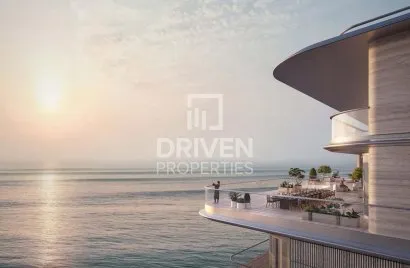 Apartamento de 3 dormitorios en The Crescent, UAE No. 4811