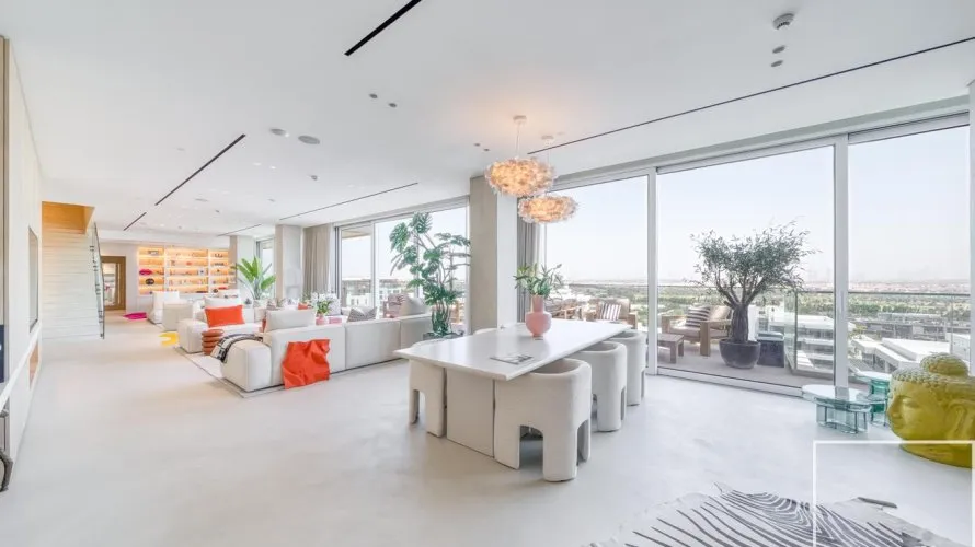 Apartamento de 3 dormitorios en Seventh Heaven, UAE No. 4597 № 18