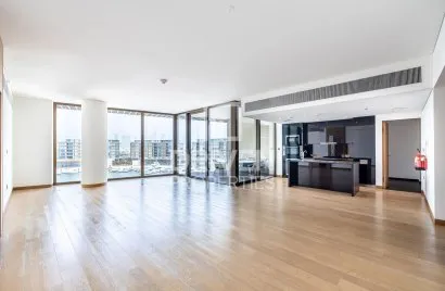 Apartamento de 3 dormitorios en Jumeirah Bay Island, UAE No. 4792