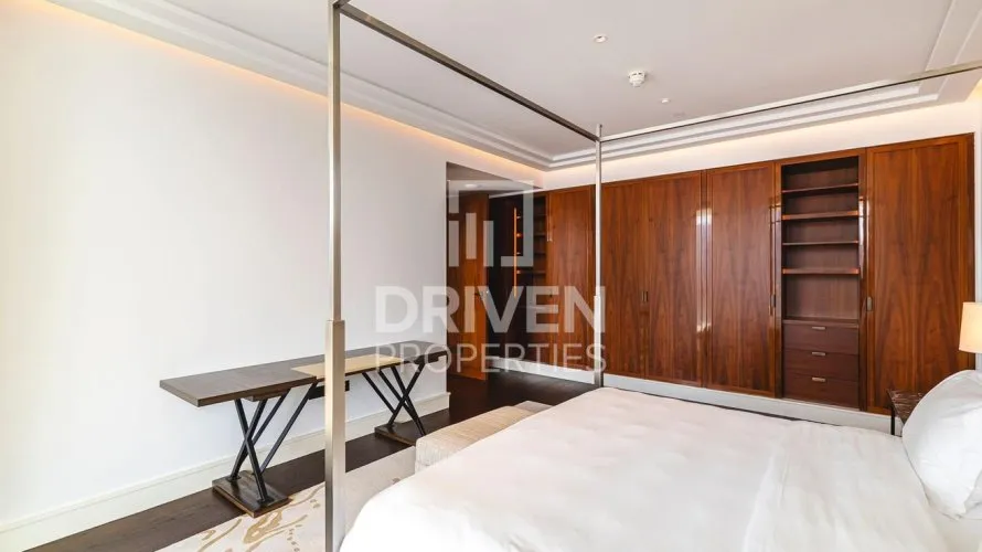 Apartamento de 4 dormitorios en Dorchester Collection Dubai, UAE No. 4803 № 4
