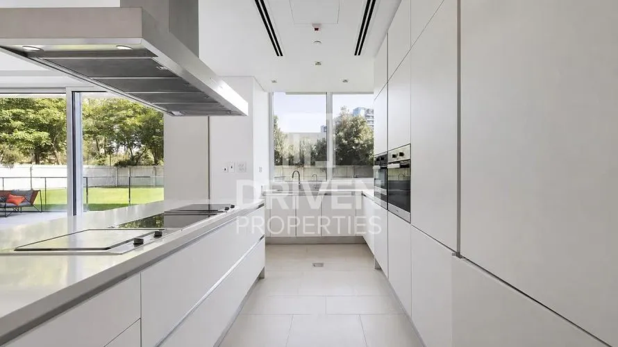 Apartamento de 3 dormitorios en Seventh Heaven, UAE No. 4543 № 8