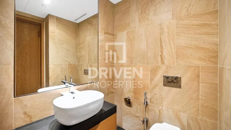 Apartamento de 1 dormitorio en Jumeirah Bay Island, UAE No. 4545