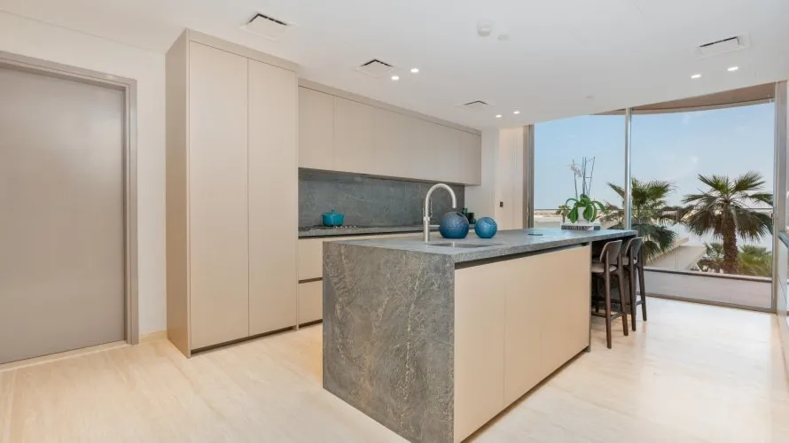 Apartamento de 4 dormitorios en Palm Jumeirah, UAE No. 4984
