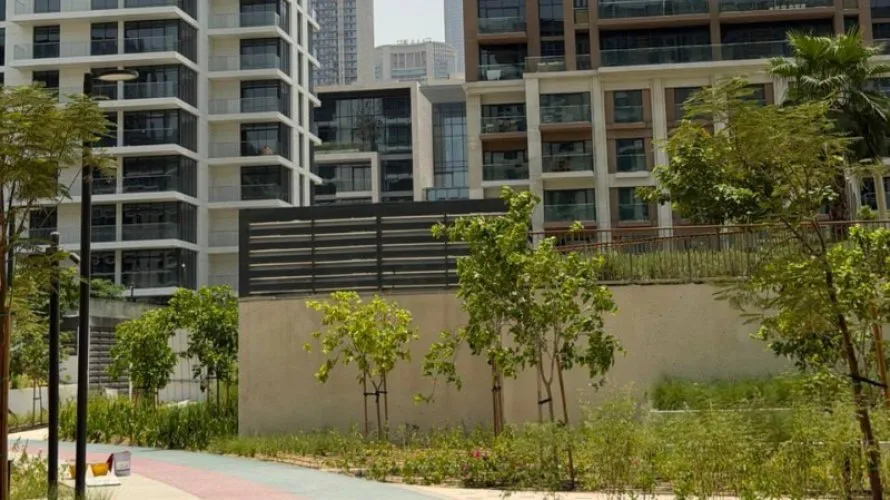 Apartamento de 4 dormitorios en Dubai, UAE No. 4958 № 2