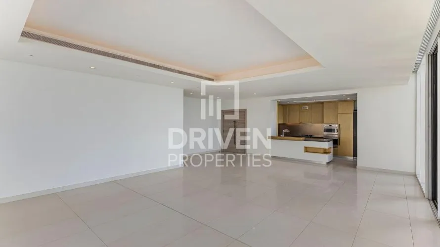 Apartamento de 3 dormitorios en The Crescent, UAE No. 5036 № 8