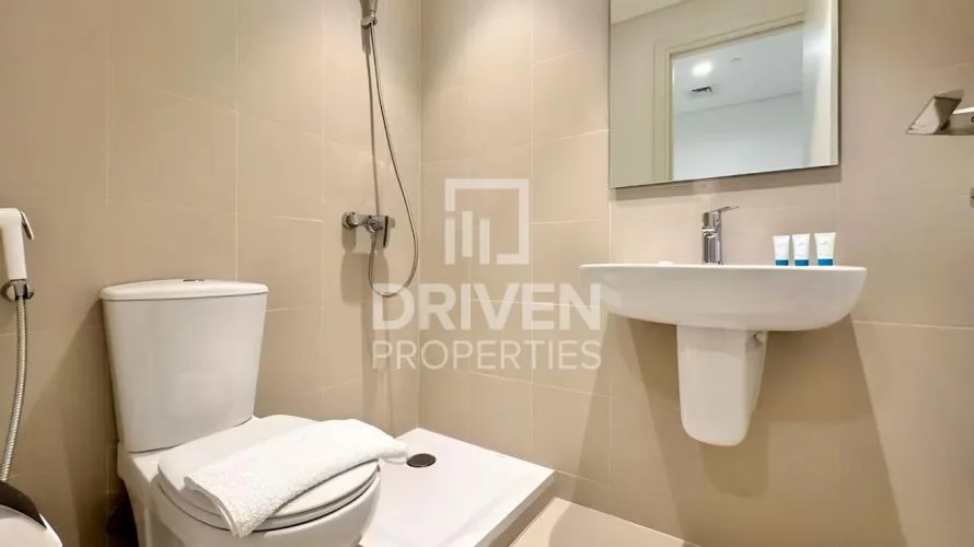 Apartamento de 4 dormitorios en EMAAR Beachfront, UAE No. 5041 № 5