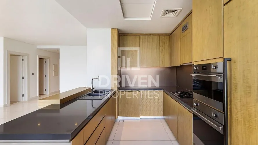 Apartamento de 3 dormitorios en The Crescent, UAE No. 5036 № 2