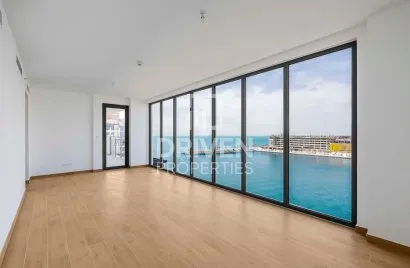 Ático de 6 dormitorios en La Mer, UAE No. 5048