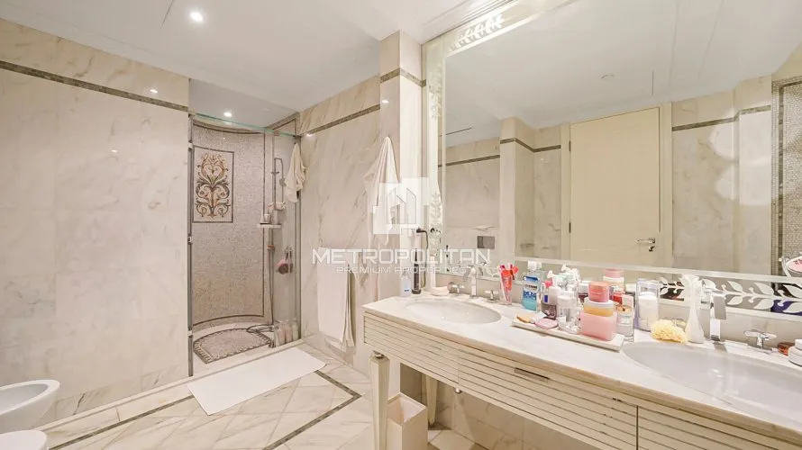 Appartement de 3 chambres à Palazzo Versace, UAE No. 2110 № 19