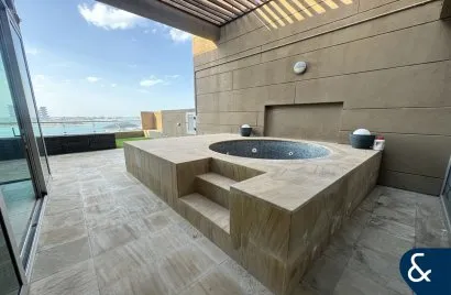 Appartement de 4 chambres à The Crescent, UAE No. 2246