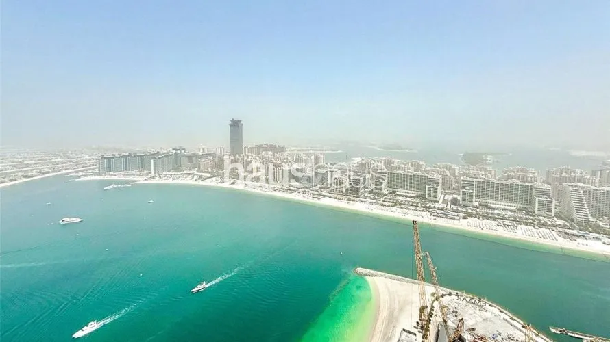 Appartement de 3 chambres à EMAAR Beachfront, UAE No. 1537 № 2