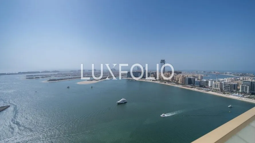 Appartement de 3 chambres à EMAAR Beachfront, UAE No. 1607 № 20