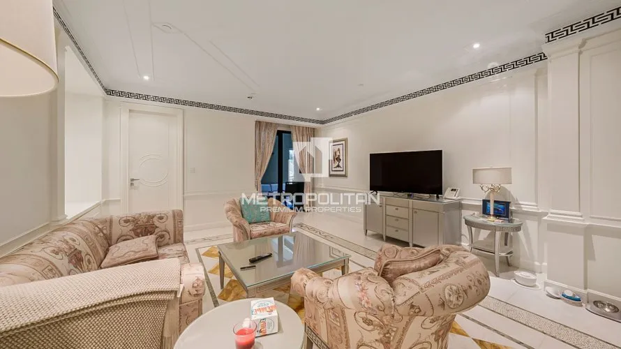 Appartement de 3 chambres à Palazzo Versace, UAE No. 2110 № 3