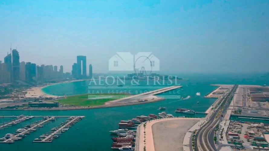 Appartement de 4 chambres à EMAAR Beachfront, UAE No. 1893 № 2