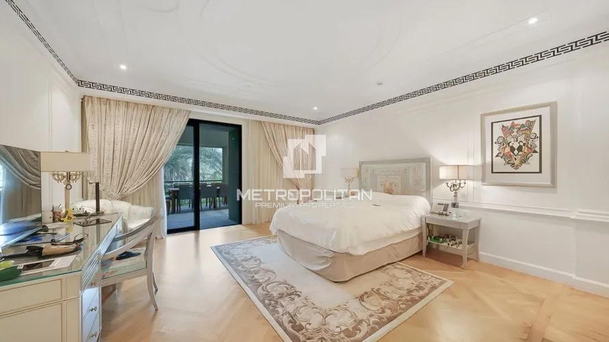 Appartement de 3 chambres à Palazzo Versace, UAE No. 2110 № 14