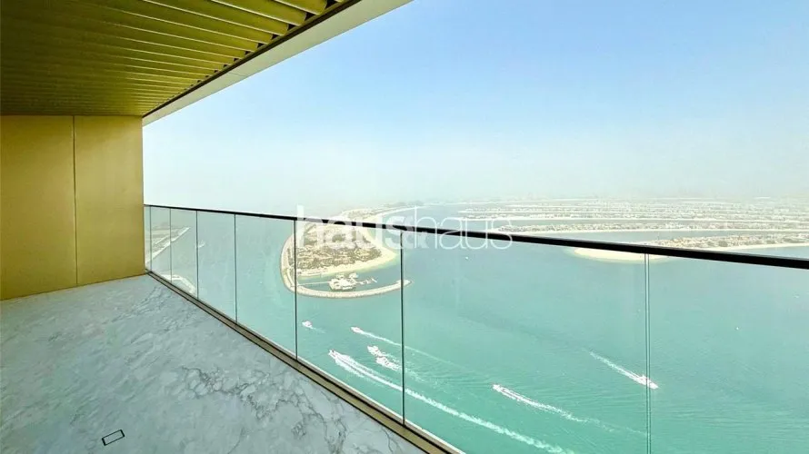 Appartement de 3 chambres à EMAAR Beachfront, UAE No. 1537 № 20