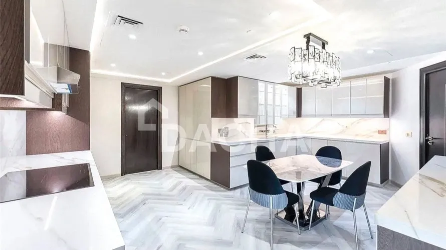Penthouse de 4 chambres à 23 Marina, UAE No. 2997 № 1