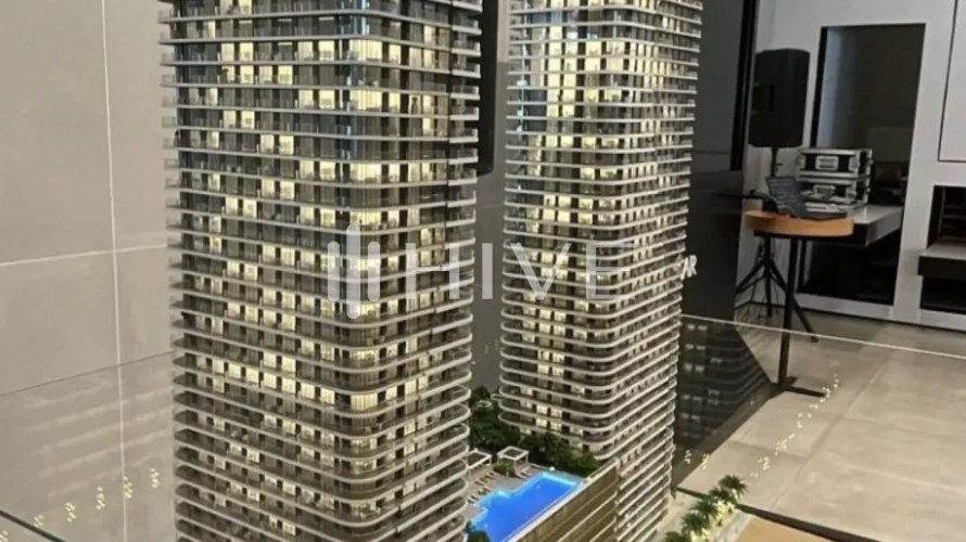 Appartement de 4 chambres à EMAAR Beachfront, UAE No. 846 № 4