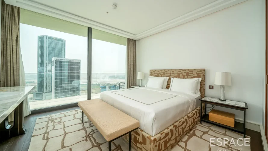 Duplex de 4 chambres à Dorchester Collection Dubai, UAE No. 1959 № 5
