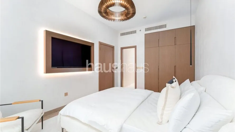 Appartement de 3 chambres à Central Park Tower, UAE No. 3204 № 10