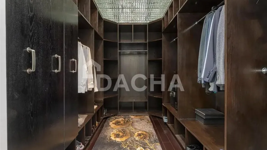 Penthouse de 5 chambres à Emirates Crown, UAE No. 3555