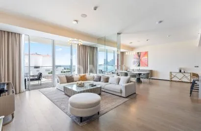 Appartement de 4 chambres à The Crescent, UAE No. 3640