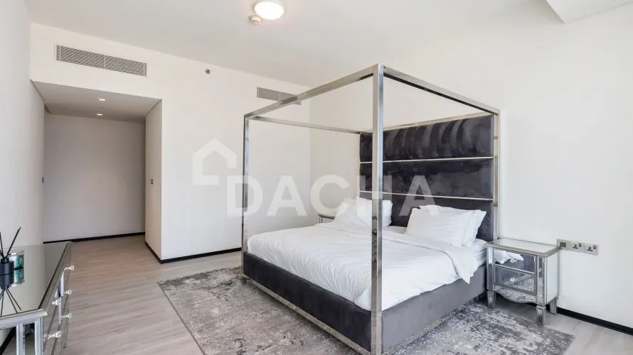 Appartement de 4 chambres à The Crescent, UAE No. 3640 № 14