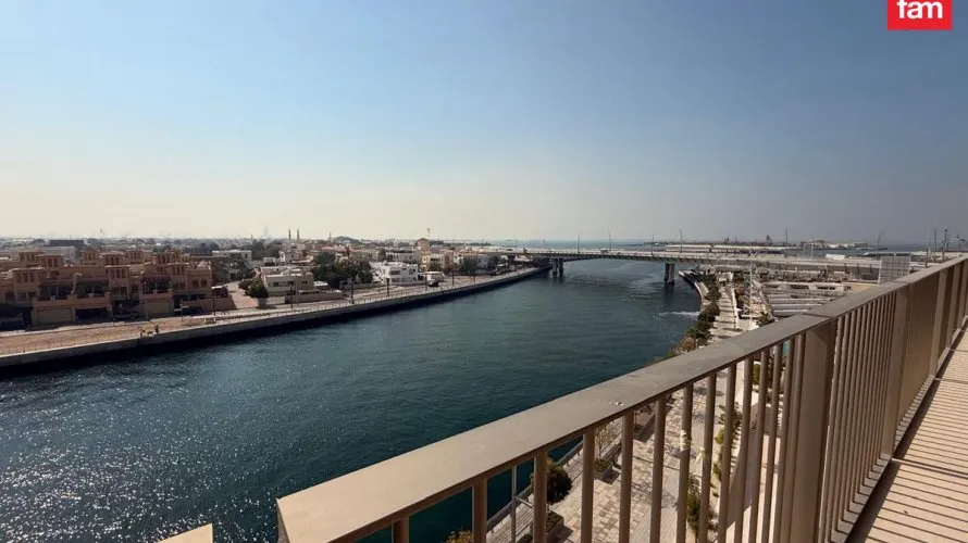 Appartement de 2 chambres à Dubai, UAE No. 4898 № 1