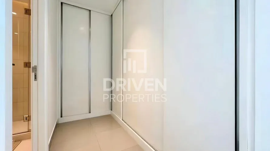 Appartement de 4 chambres à EMAAR Beachfront, UAE No. 5041 № 6