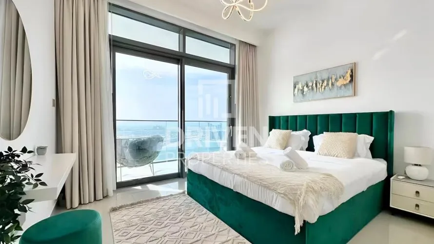 Appartement de 4 chambres à EMAAR Beachfront, UAE No. 5041 № 18