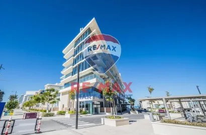 Квартира с 4 спальнями в  Saadiyat Cultural District, Остров Саадият, Абу-Даби, ОАЭ №966