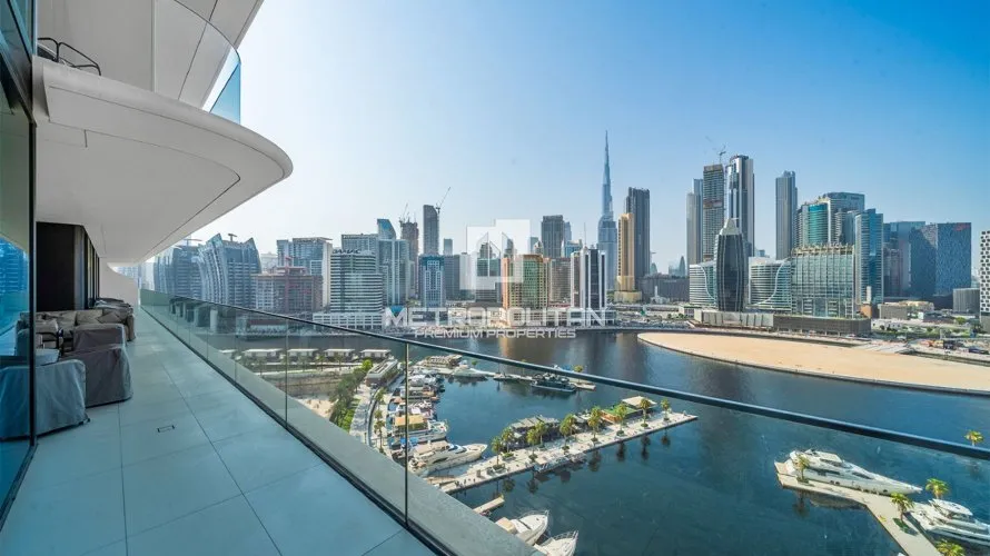 Квартира с 4 спальнями в  Dorchester Collection Dubai, Бизнес-Бэй, Дубай, ОАЭ №2160 № 1