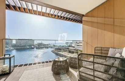 Квартира с 2 спальнями в  Jumeirah Bay Island, Джумейра, Дубай, ОАЭ №2087