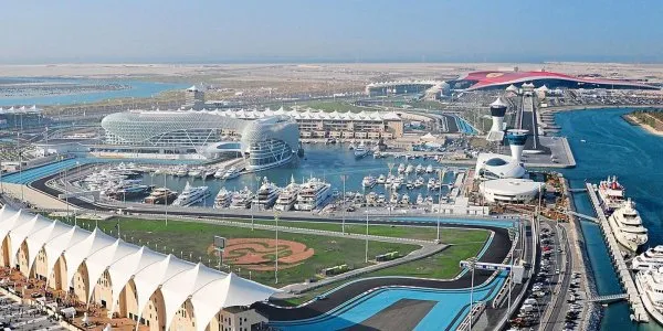Yas Island № 8
