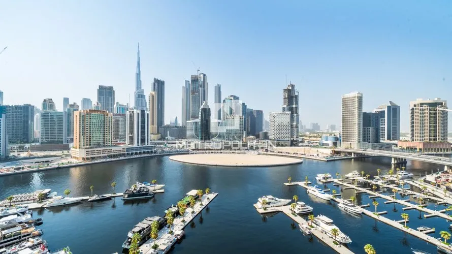 Квартира с 4 спальнями в  Dorchester Collection Dubai, Бизнес-Бэй, Дубай, ОАЭ №2160 № 11