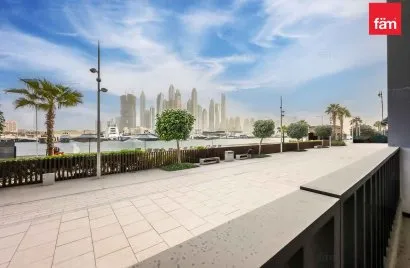 Квартира с 3 спальнями в  Dubai Harbour, Дубай, ОАЭ №2046