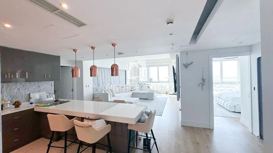 Квартира с 3 спальнями в  Marina Residences, Пальма Джумейра, Дубай, ОАЭ №2175 № 1