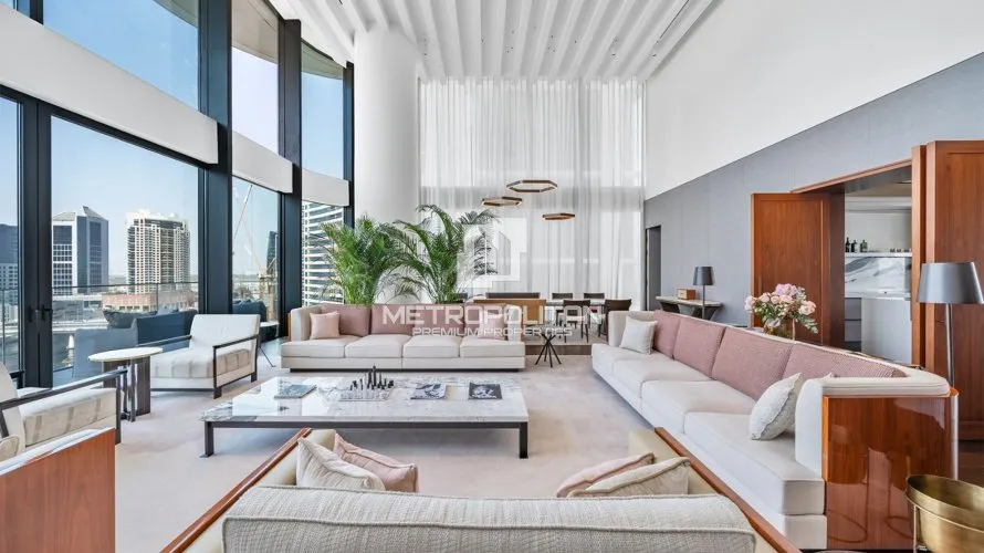 Квартира с 4 спальнями в  Dorchester Collection Dubai, Бизнес-Бэй, Дубай, ОАЭ №2160 № 2