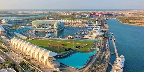 Yas Island № 4