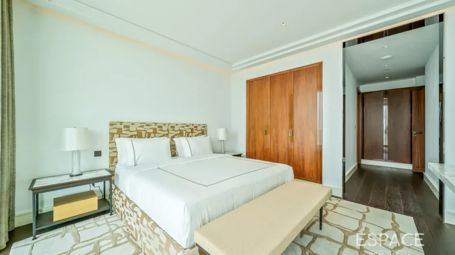 Дуплекс с 4 спальнями в  Dorchester Collection Dubai, Бизнес-Бэй, Дубай, ОАЭ №1959 № 6