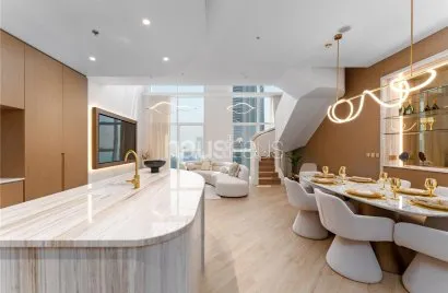 Квартира с 3 спальнями в  Central Park Tower, DIFC, Дубай, ОАЭ №3204